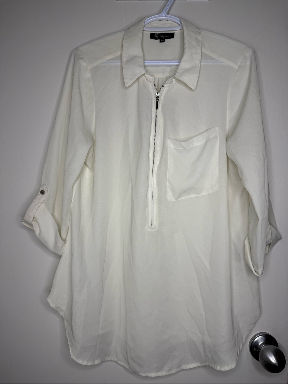 Lily Morgan Ivory Half-Zip Blouse with Chest Pocket Womens Size Large
